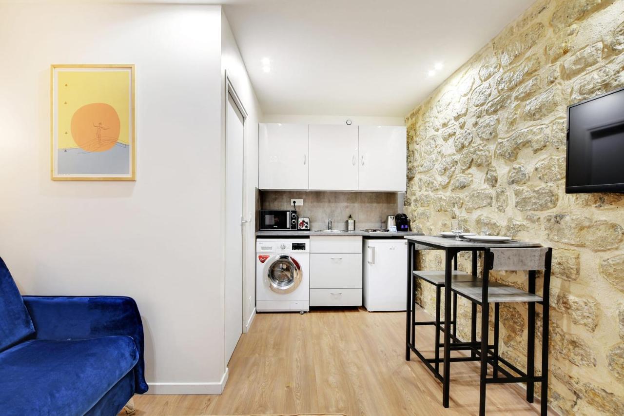 Freshly Renovated Apartment In The Heart Of Parigi Esterno foto