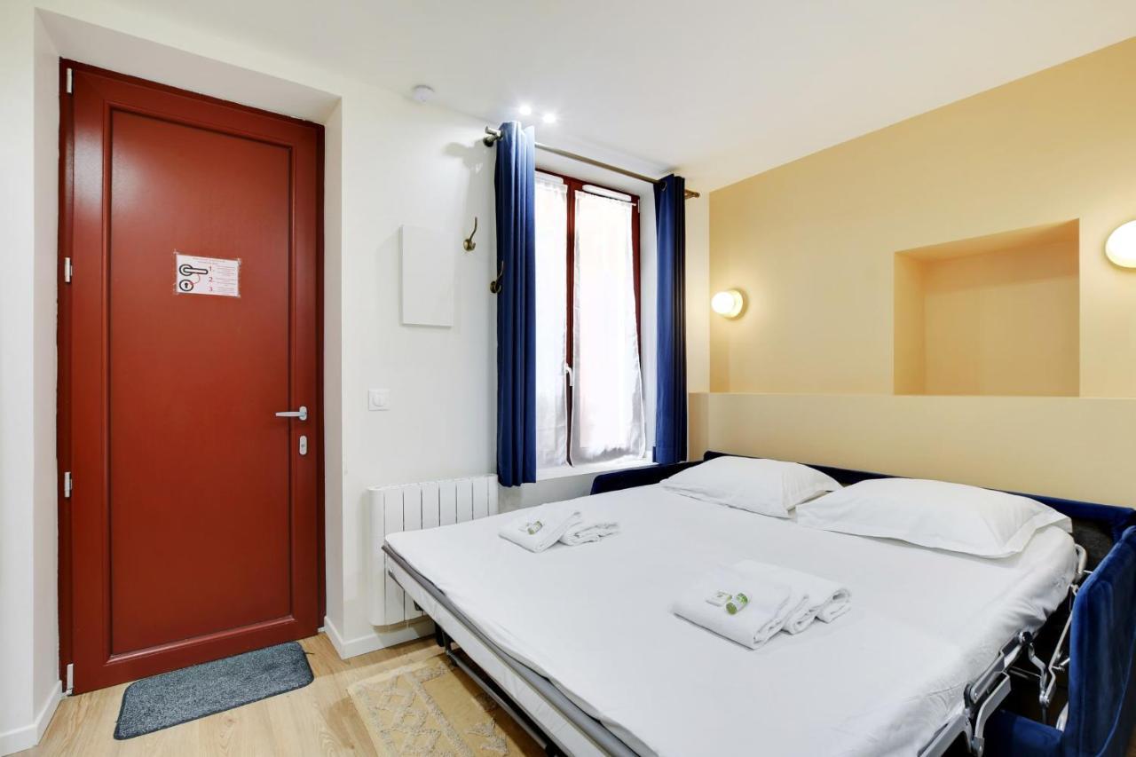 Freshly Renovated Apartment In The Heart Of Parigi Esterno foto