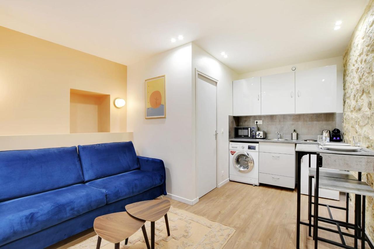 Freshly Renovated Apartment In The Heart Of Parigi Esterno foto